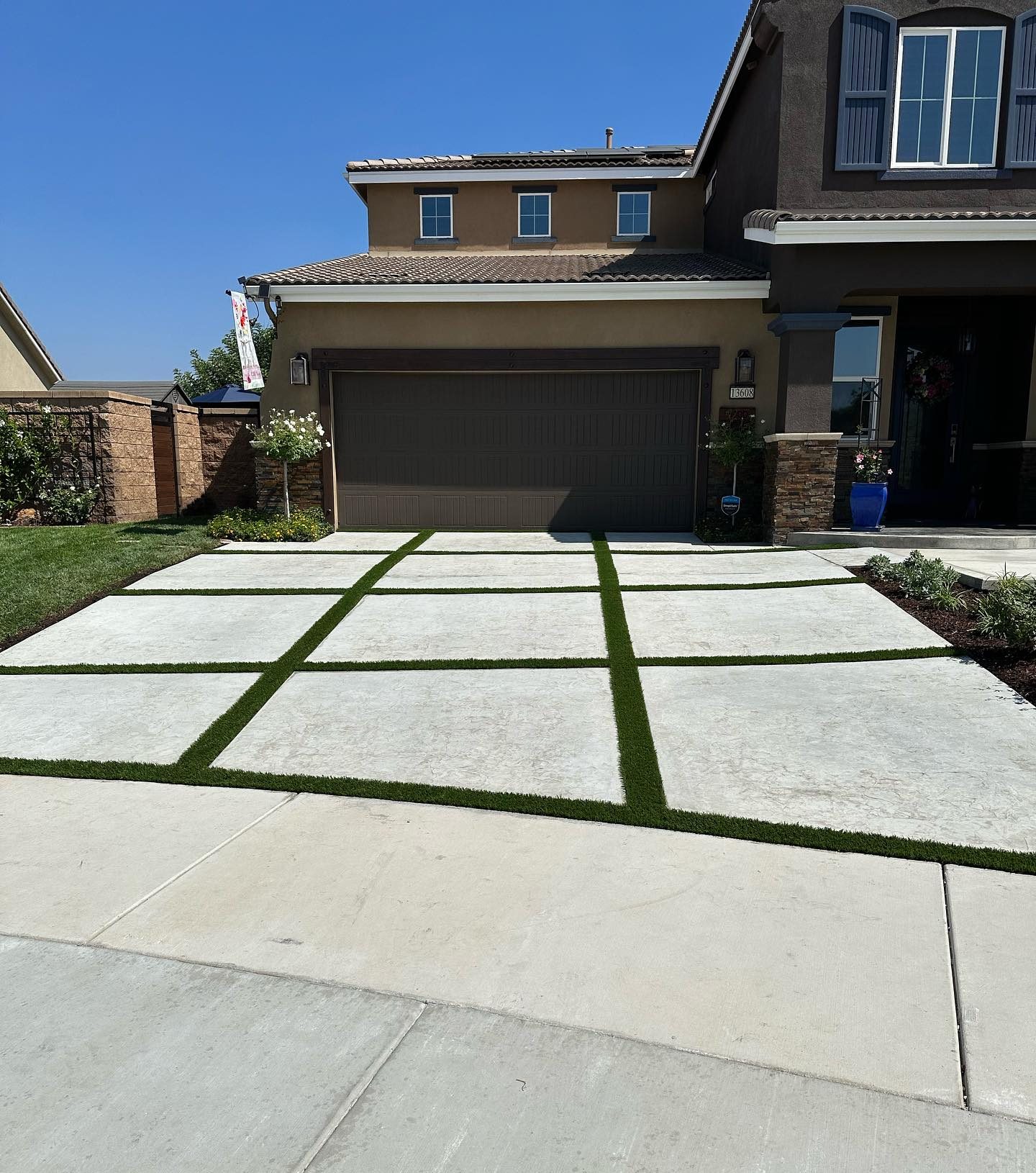 Driveway Pavers, Yucaipa Artificial Grass & Pavers