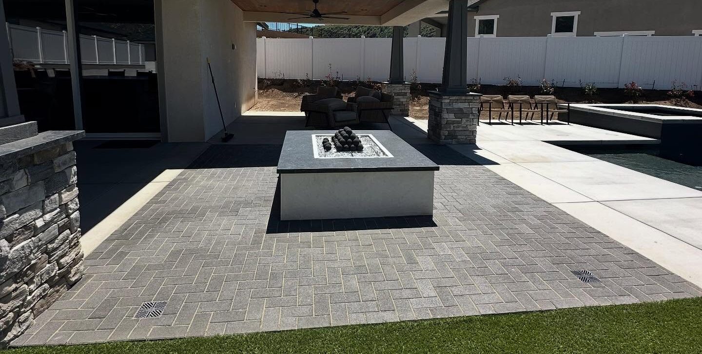 Outdoor Patio Pavers, Yucaipa Artificial Grass & Pavers